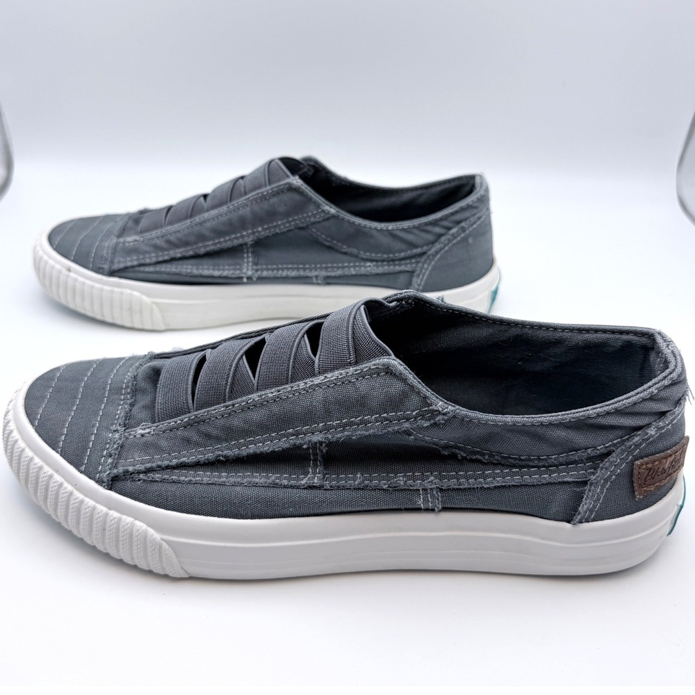 Blowfish Malibu Marley Women 7.5 Gray Canvas Slip On Sneakers Distressed Elastic